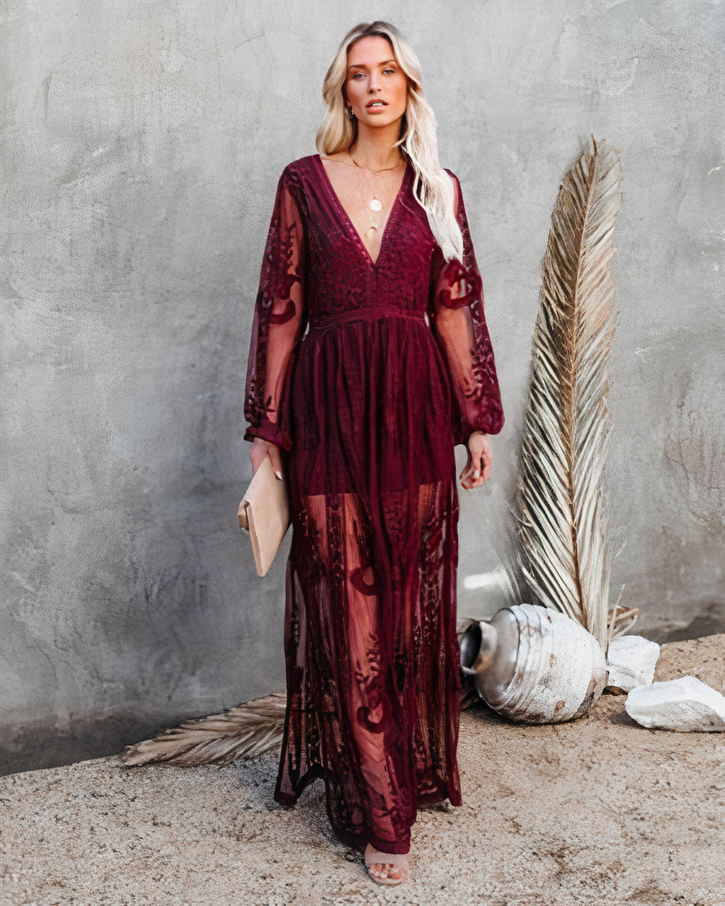 Women's Maxi Dress for Evening Wear – V-Neck with Slit, Flattering Fit 2