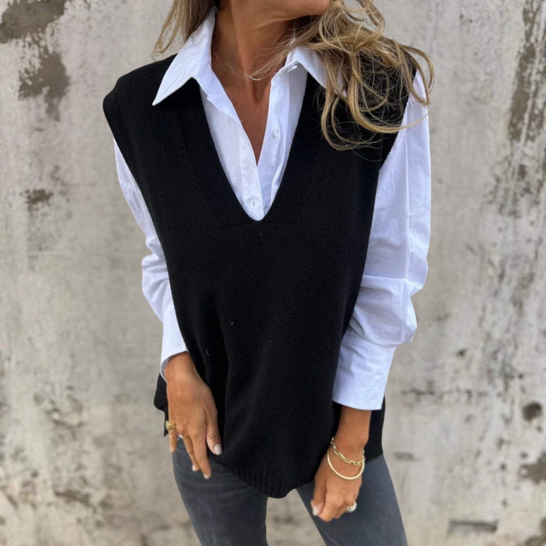 Women's Oversized Knitted Vest – Deep V Neck with Ribbed Trim for Layering 3