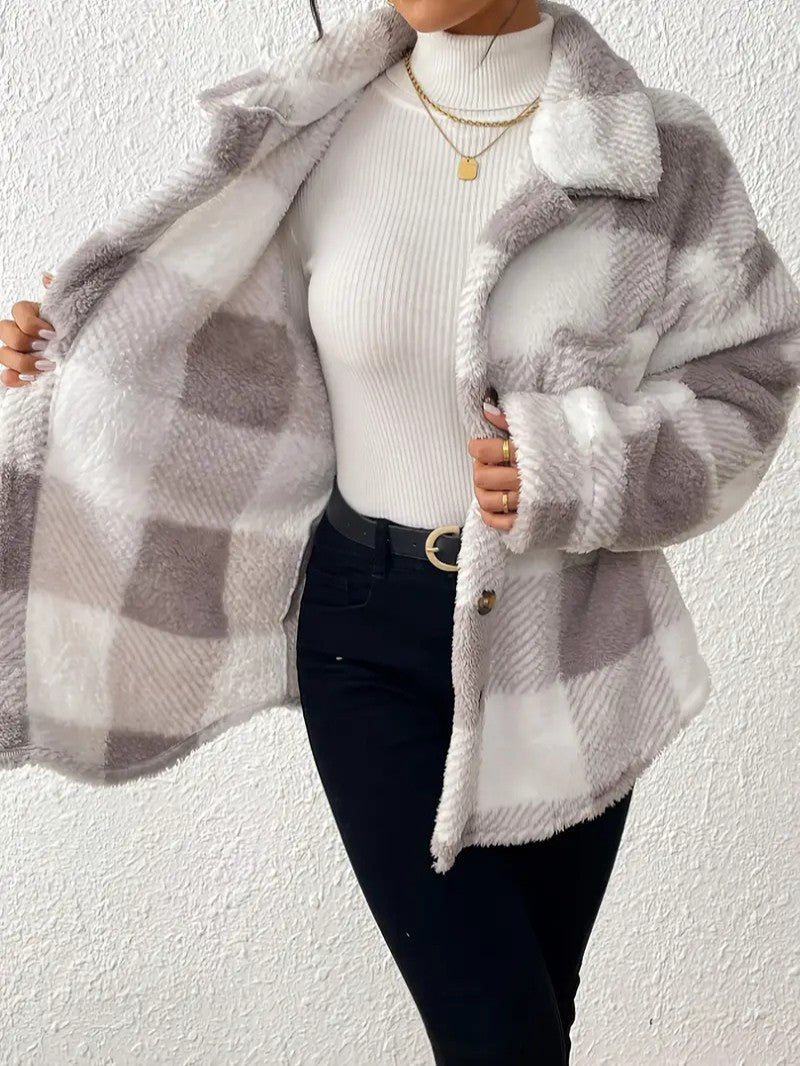 Women's Plaid Winter Jacket – Button Up with Folded Collar for Cold Weather 4