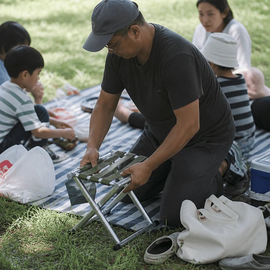 Folding Camping Stool – Portable Iron Frame with Oxford Fabric, Supports 300 kg - We are MFEO