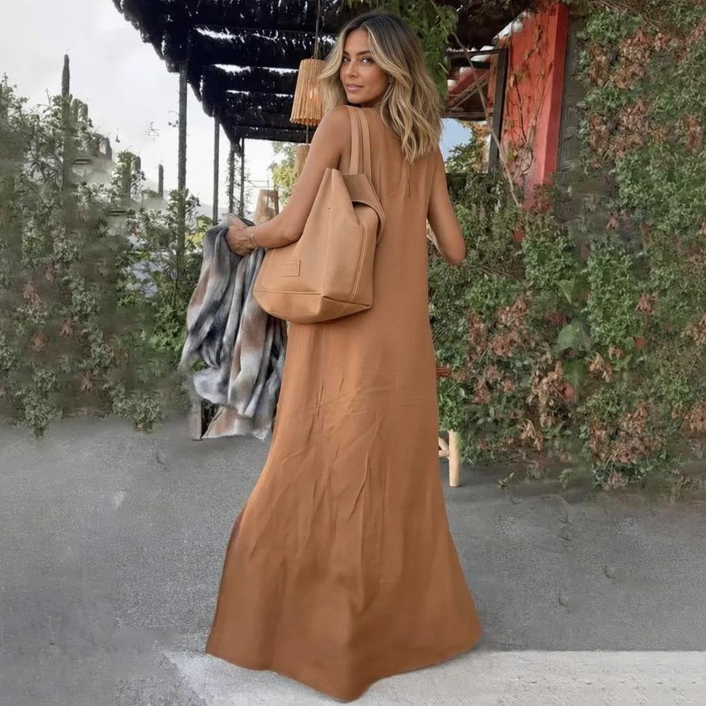 Maxi Dress for Summer – Halter Neck Casual Beachwear with Flowing Silhouette - We are MFEO