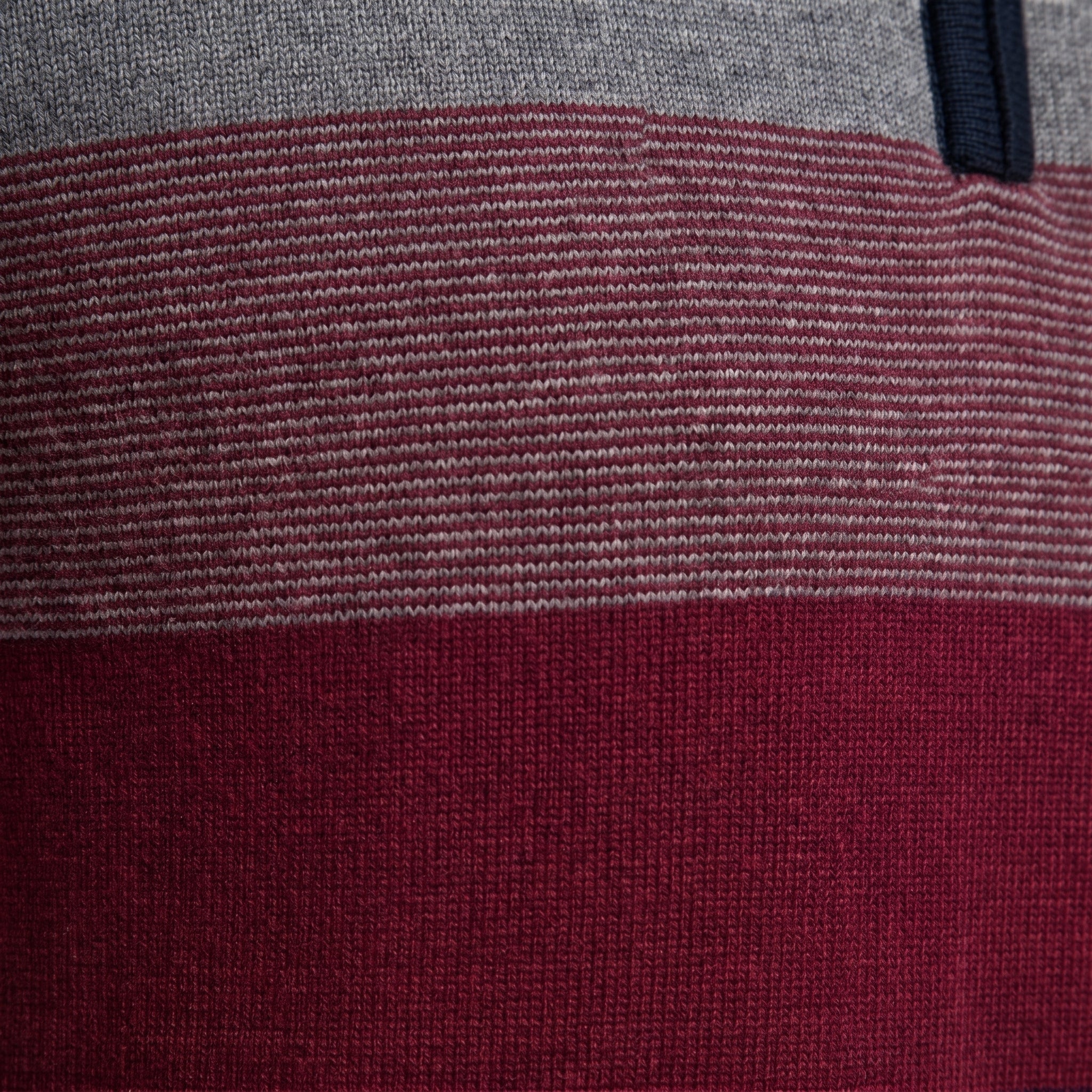 Men's Jumper with Quarter-Zip – Slim Fit Striped Knitwear for Autumn and Winter - We are MFEO