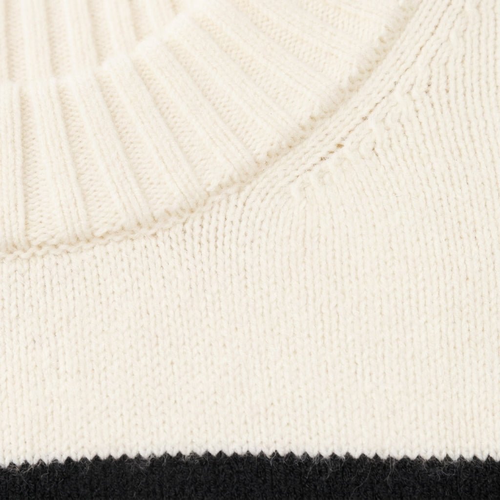 Oversized Striped Knit Sweater with Crew Neck – Comfortable for All Seasons - We are MFEO