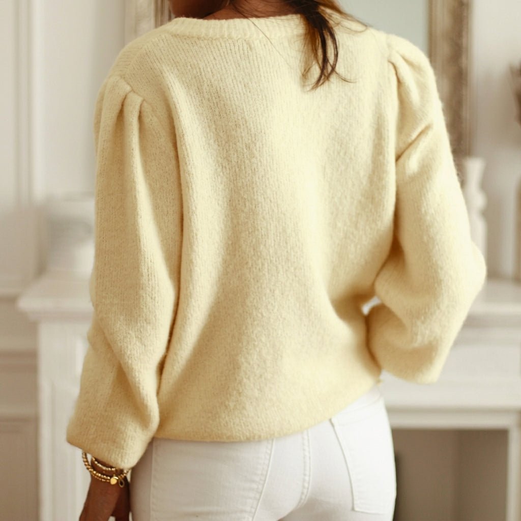 Textured Knit Cardigan for Women – Relaxed Fit, Button Closure for Autumn and Winter - We are MFEO