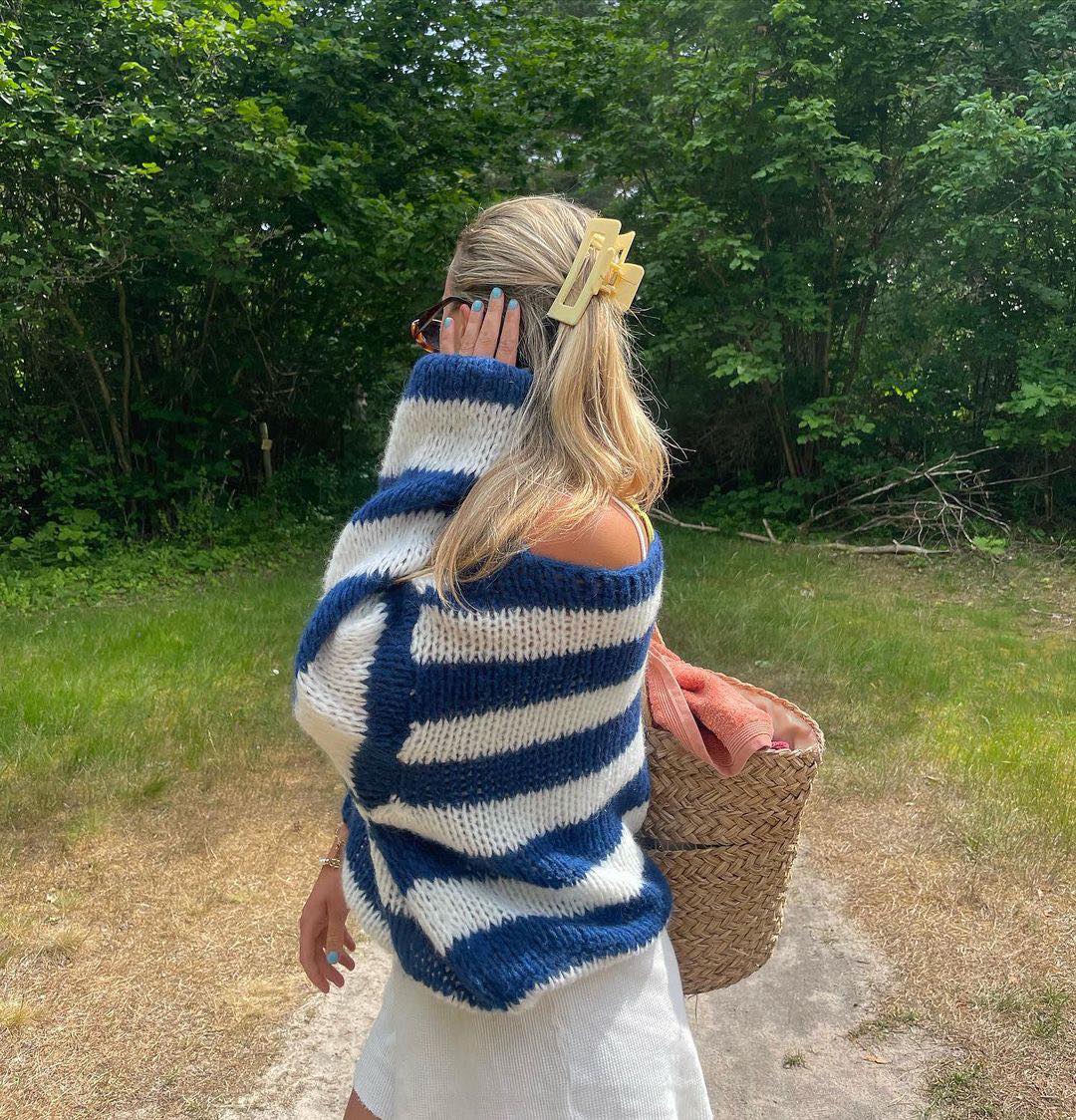 Women's Oversized Jumper – Chunky Knit Cardigan with Bold Stripes and Balloon Sleeves - We are MFEO