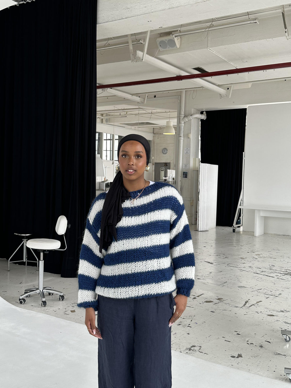 Women's Oversized Jumper – Chunky Knit Cardigan with Bold Stripes and Balloon Sleeves - We are MFEO