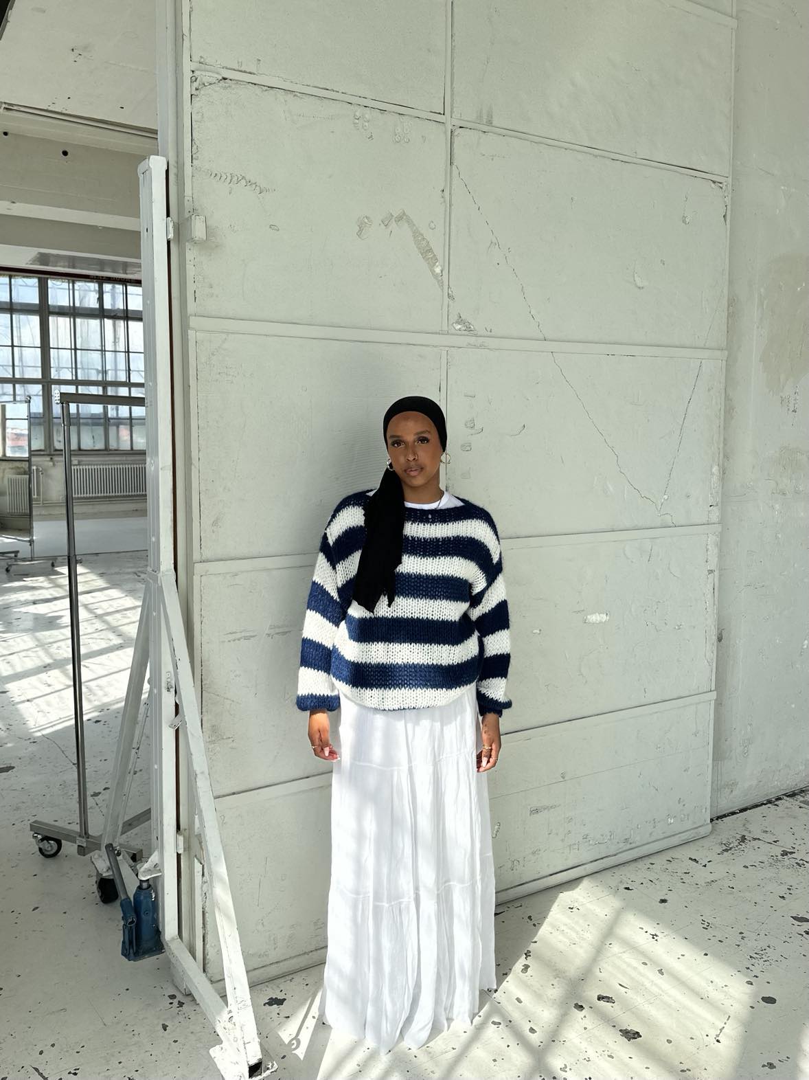 Women's Oversized Jumper – Chunky Knit Cardigan with Bold Stripes and Balloon Sleeves - We are MFEO