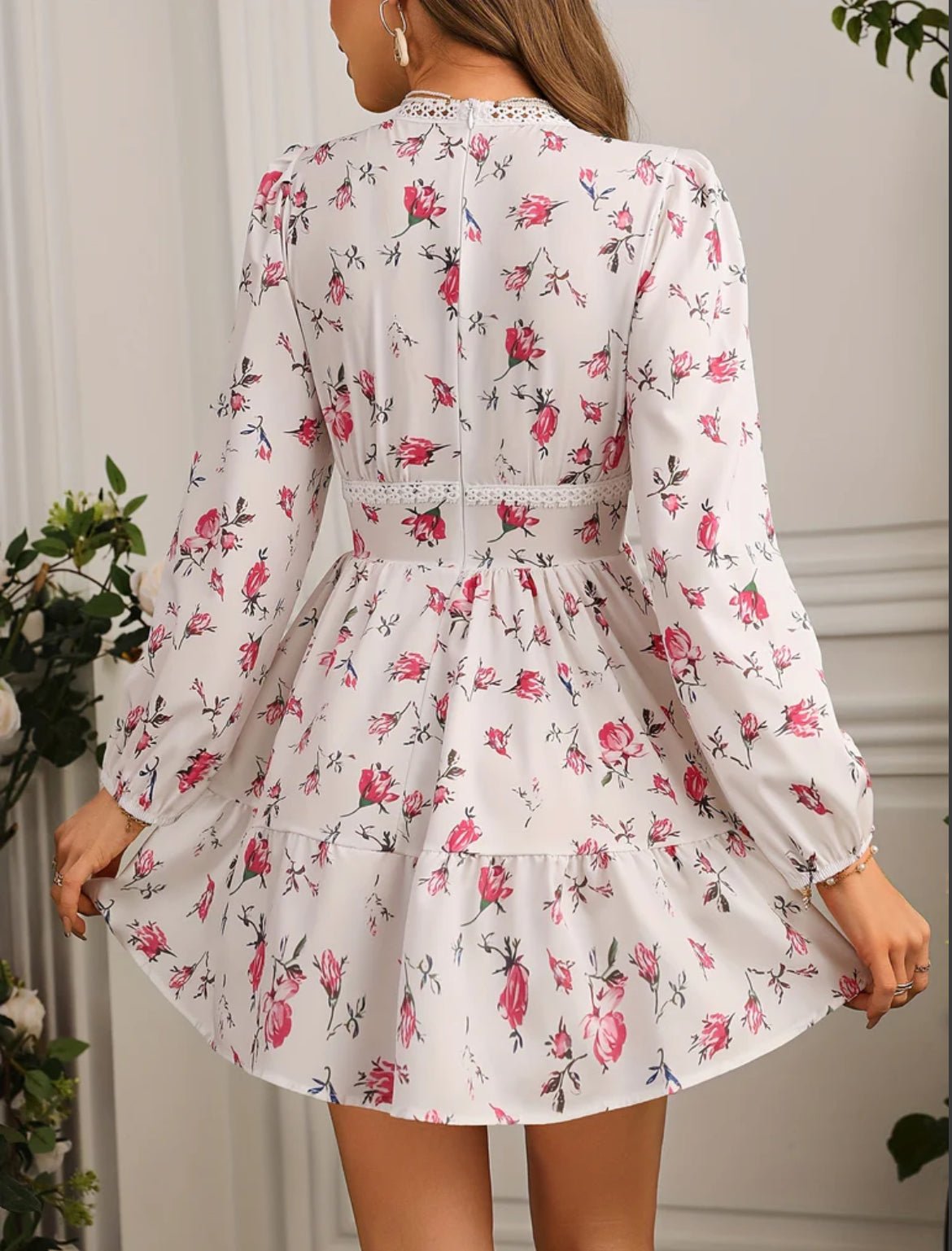 Women's Summer Floral Mini Dress with Balloon Sleeves and V-Neck - We are MFEO