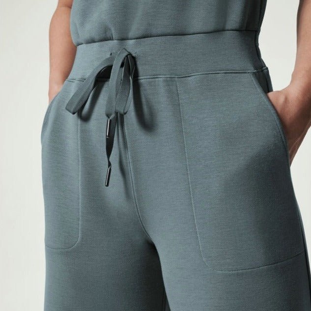 Black Jumpsuit Women – Tailored Fit with Soft Draping for Elegant Wear 7