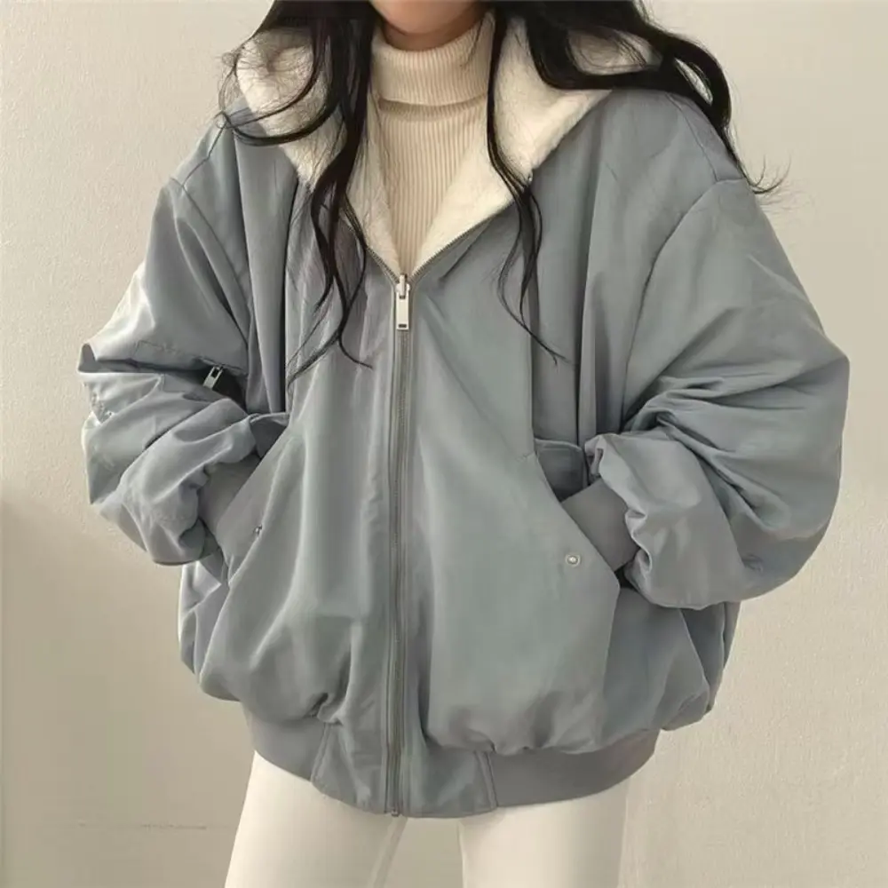 Oversized Zip Hoodie for Women – Reversible Design, Ideal for Cooler Weather 5