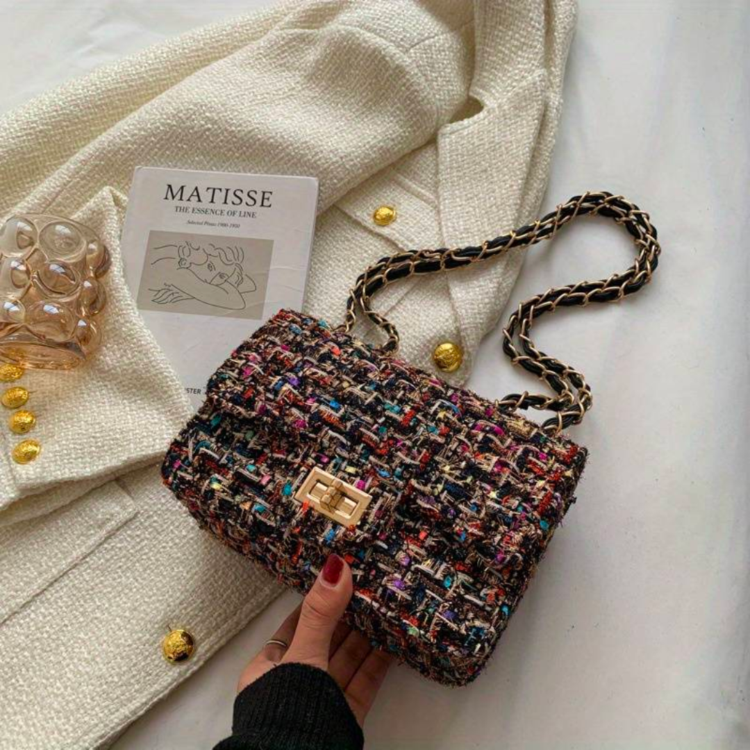 Shoulder Bag for Women – Structured Bouclé Design with Chain Strap, Ideal for Travel 3