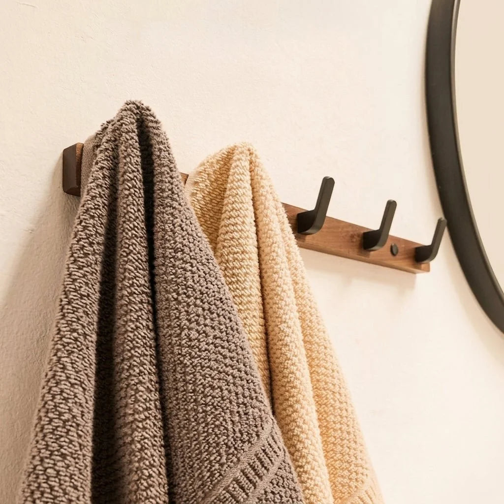 Wall-Mounted Clothes Hanger – Durable Wood and Metal Rack for Coats and Jackets 4