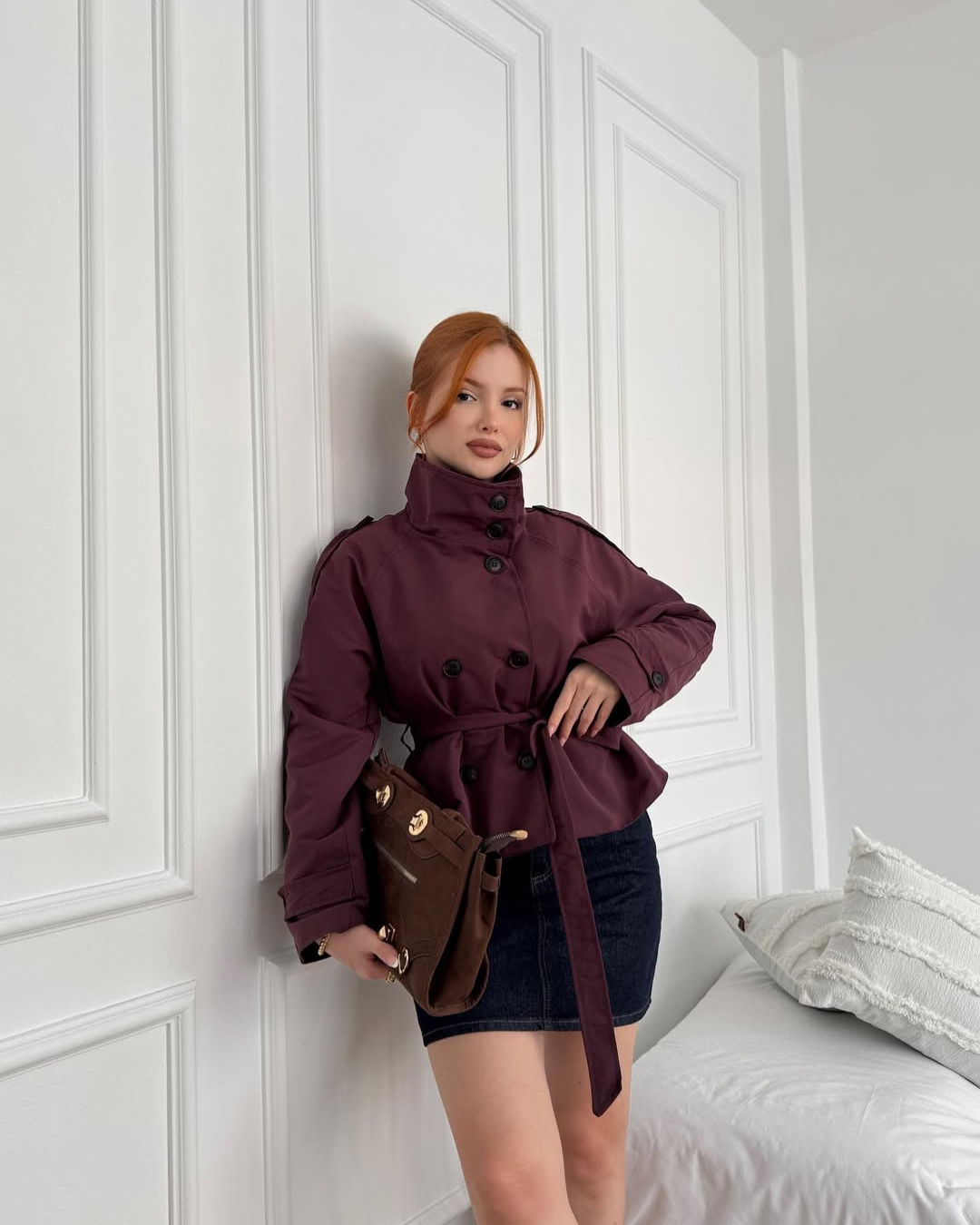 Women's Cropped Trench Coat – Double-Breasted with Belt for Versatile Styling 9