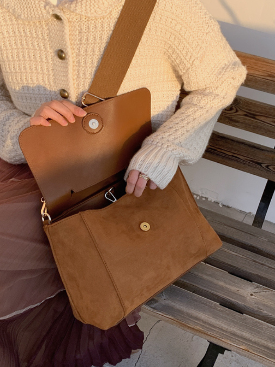 Women's Crossbody Bag – Adjustable Strap, Structured Matte Finish for Everyday Use 3