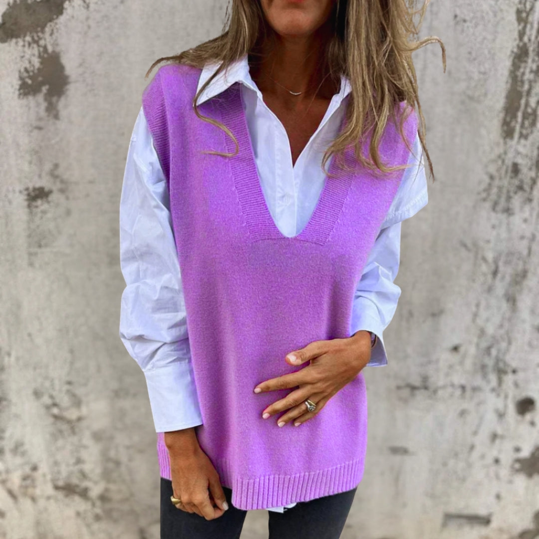 Women's Oversized Knitted Vest – Deep V Neck with Ribbed Trim for Layering 4