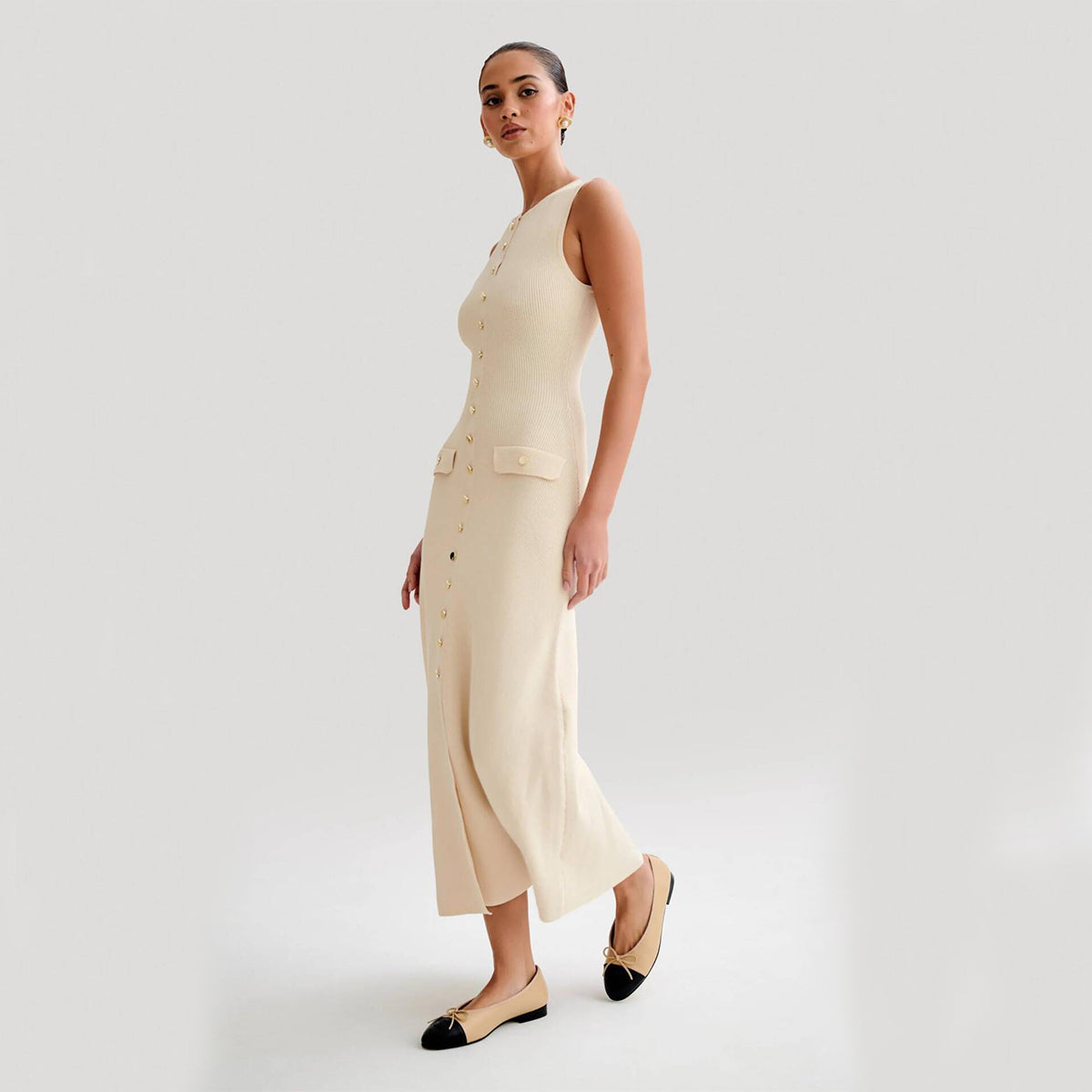 Women's Sleeveless Maxi Dress – Ribbed Knit with Button Front and Flap Pockets for Summer 5
