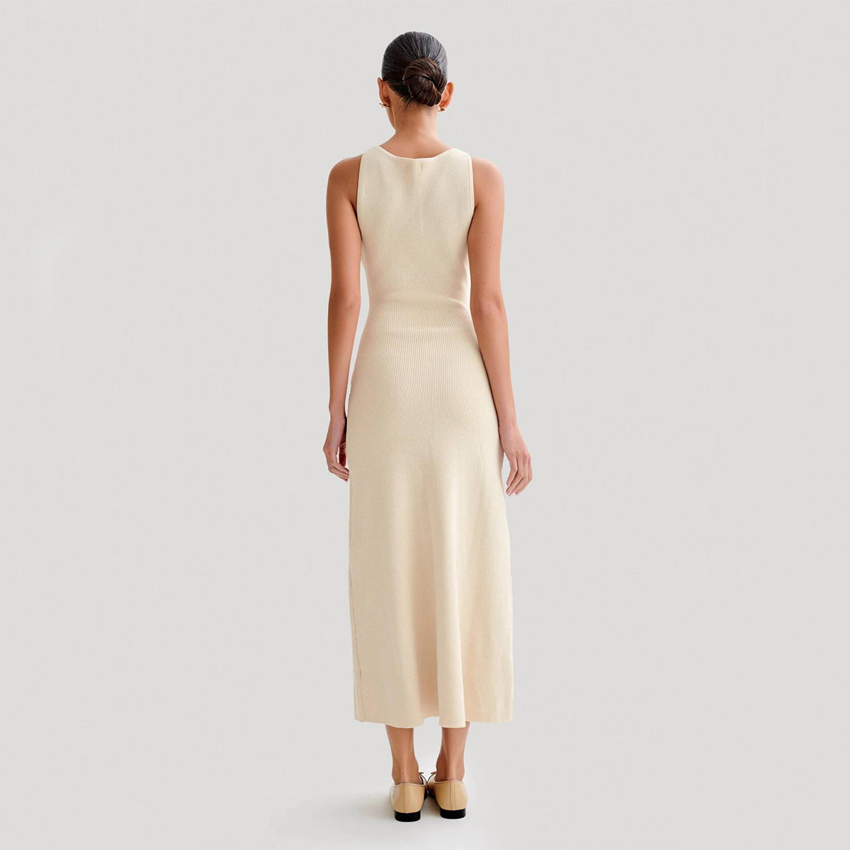 Women's Sleeveless Maxi Dress – Ribbed Knit with Button Front and Flap Pockets for Summer 6