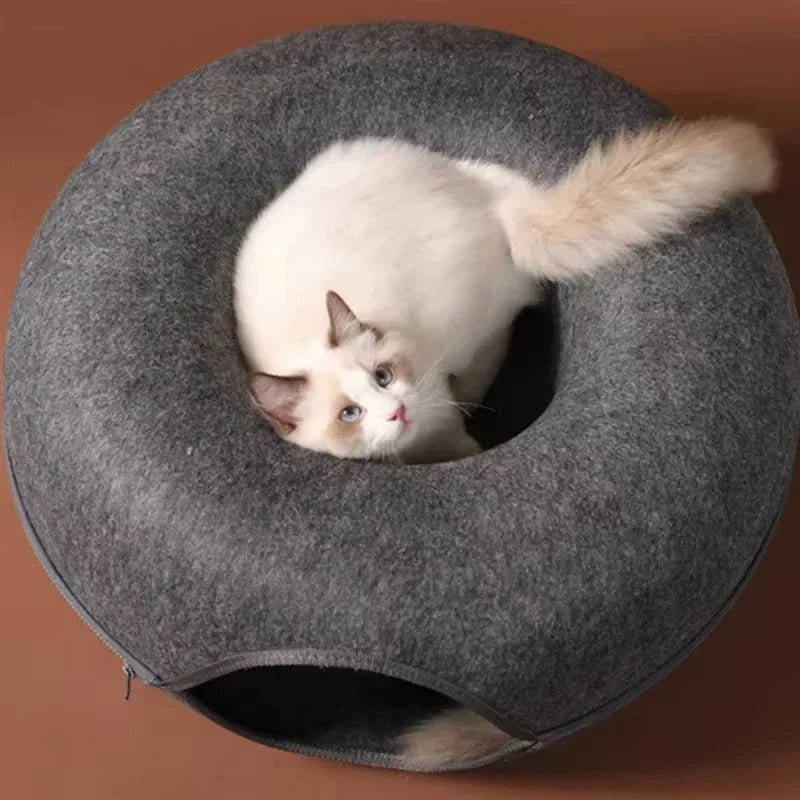 Cat Bed for Multiple Cats – Donut Design with Scratch-Resistant Felt and Dual Nest Feature - We are MFEO