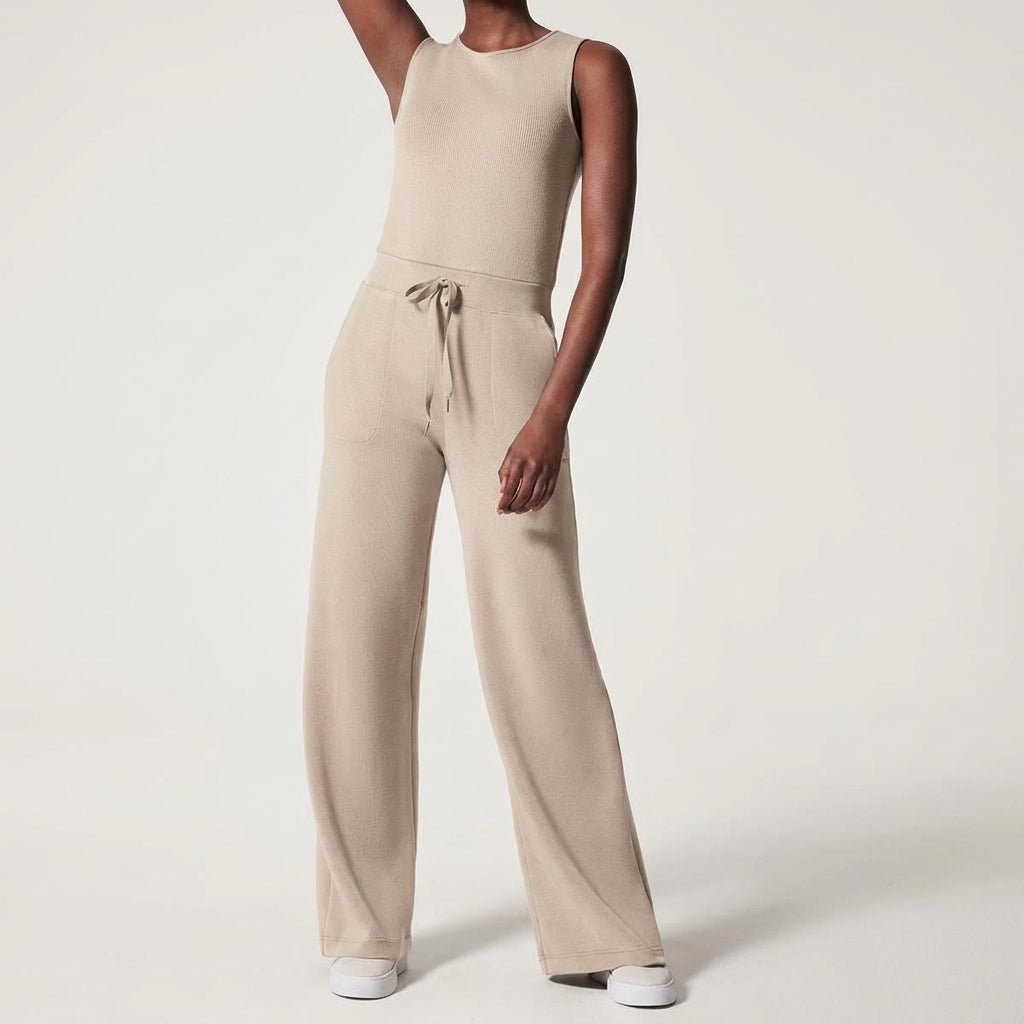 Elegant Jumpsuit – Tailored Fit with Soft Draping - We are MFEO