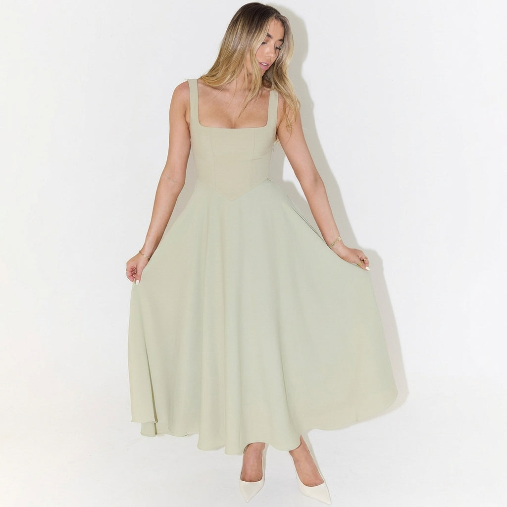 Maxi Dress with Square Neckline – A-Line Fit for Summer Weddings and Formal Events 5