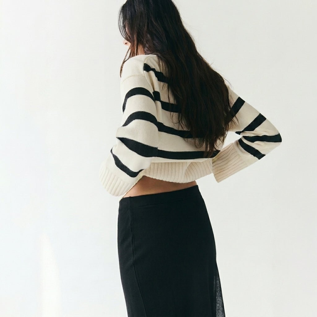 Oversized Striped Knit Sweater with Crew Neck – Comfortable for All Seasons - We are MFEO