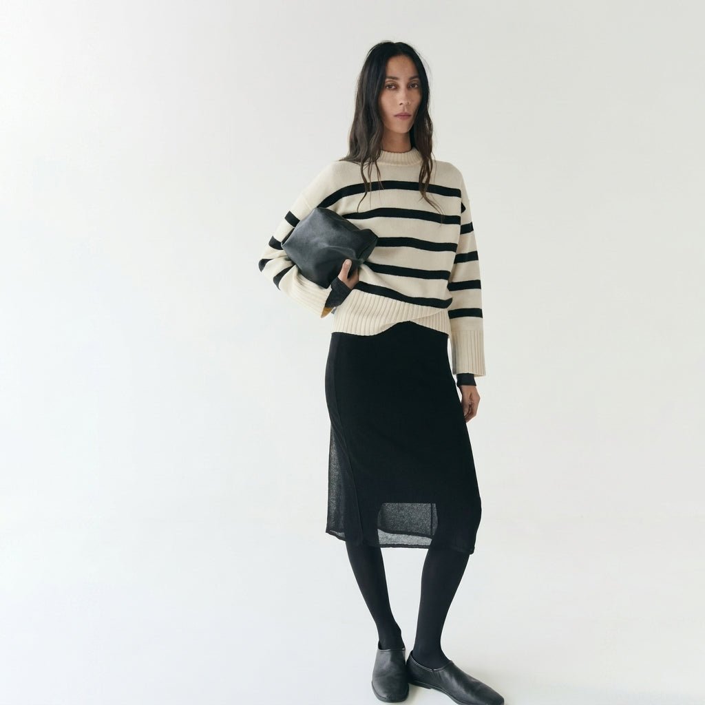 Oversized Striped Knit Sweater with Crew Neck – Comfortable for All Seasons - We are MFEO