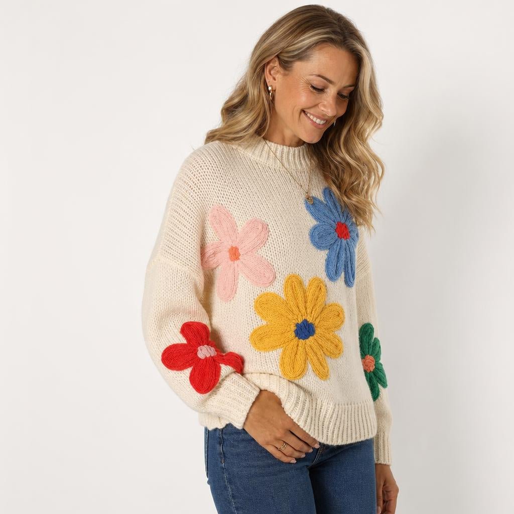 White Oversized Jumper for Women – Casual Knit with 3D Floral Appliqué Design - We are MFEO