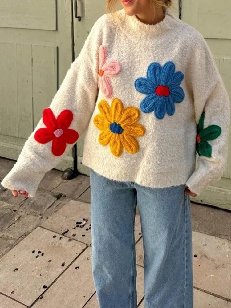 White Oversized Jumper for Women – Casual Knit with 3D Floral Appliqué Design - We are MFEO