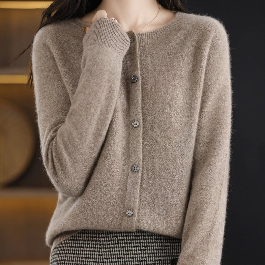 Women's Long Cardigan with Button Closure – Relaxed Fit, Soft Knit for Everyday Wear - We are MFEO