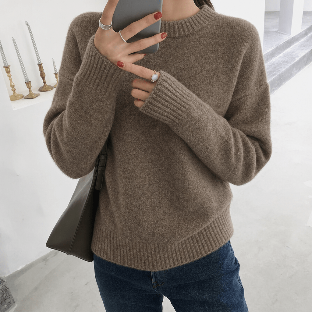 Women's Oversized Jumper – Fluffy Knit with Balloon Sleeves - We are MFEO