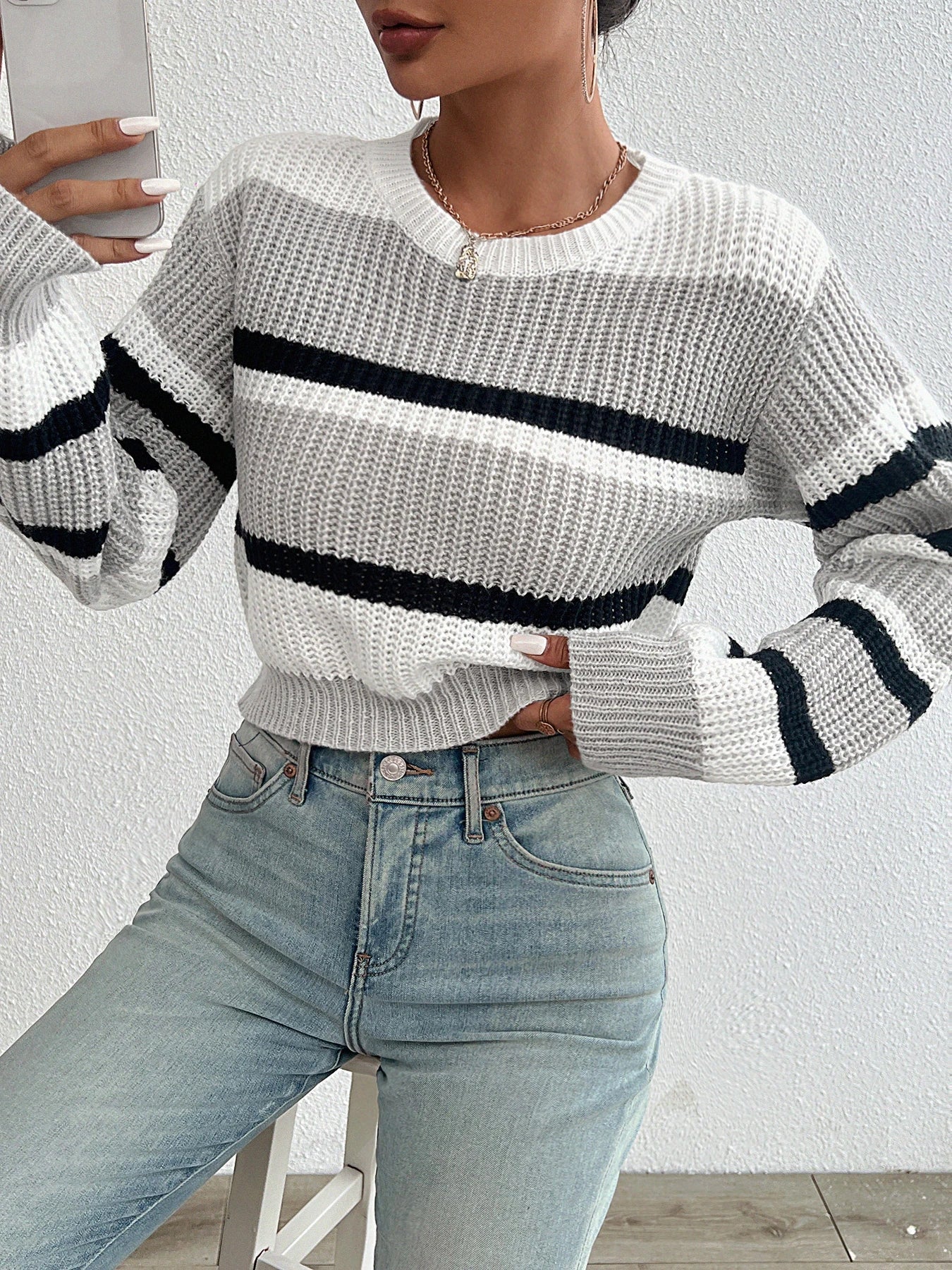 Women's Oversized Striped Sweater – Cozy Knit with Drop Shoulders for Autumn/Winter - We are MFEO
