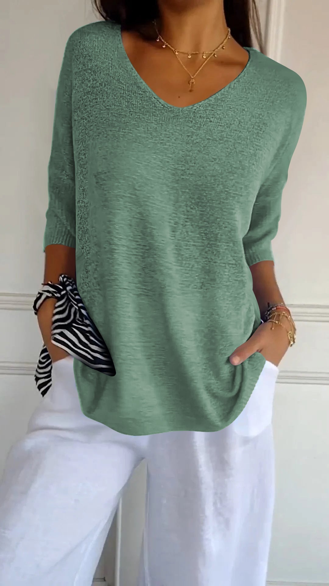 Women's V-Neck Pullover Top – Relaxed Fit Casual Style for Everyday Wear - We are MFEO