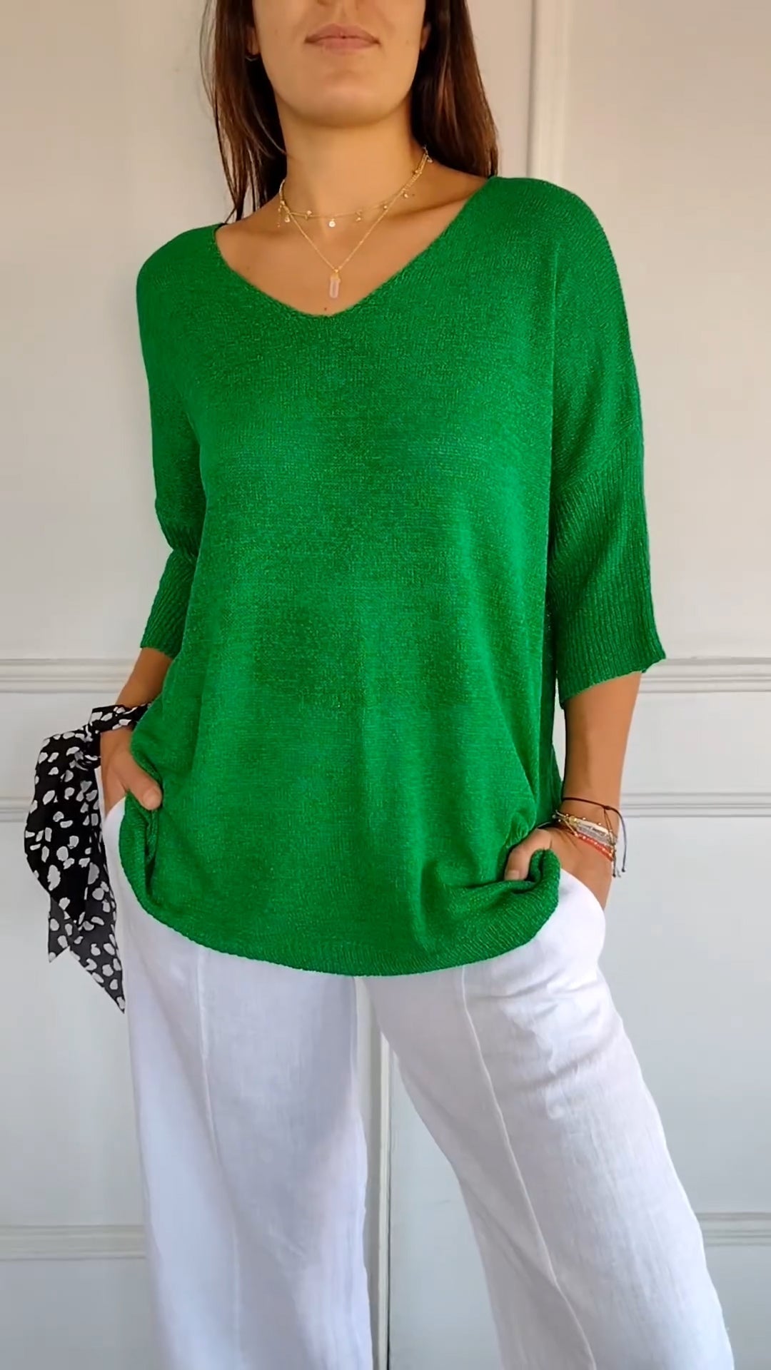 Women's V-Neck Pullover Top – Relaxed Fit Casual Style for Everyday Wear - We are MFEO