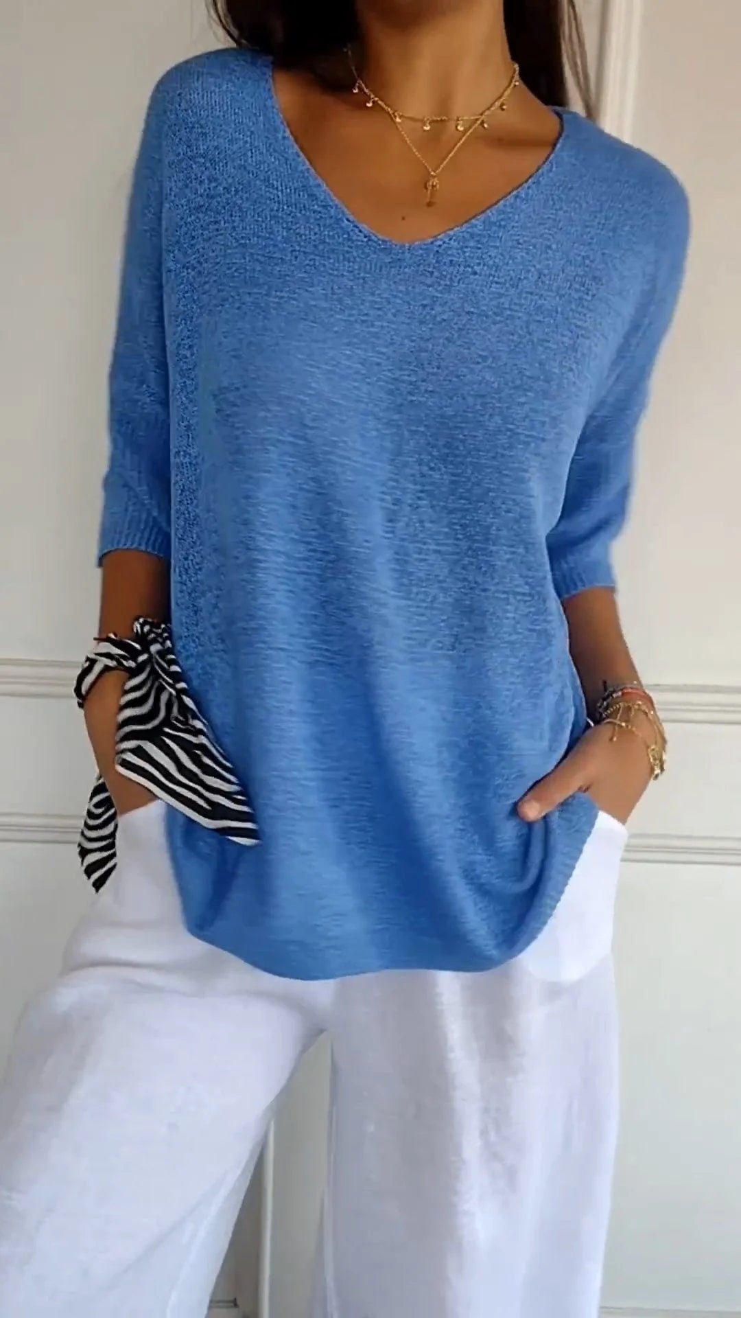 Women's V-Neck Pullover Top – Relaxed Fit Casual Style for Everyday Wear - We are MFEO